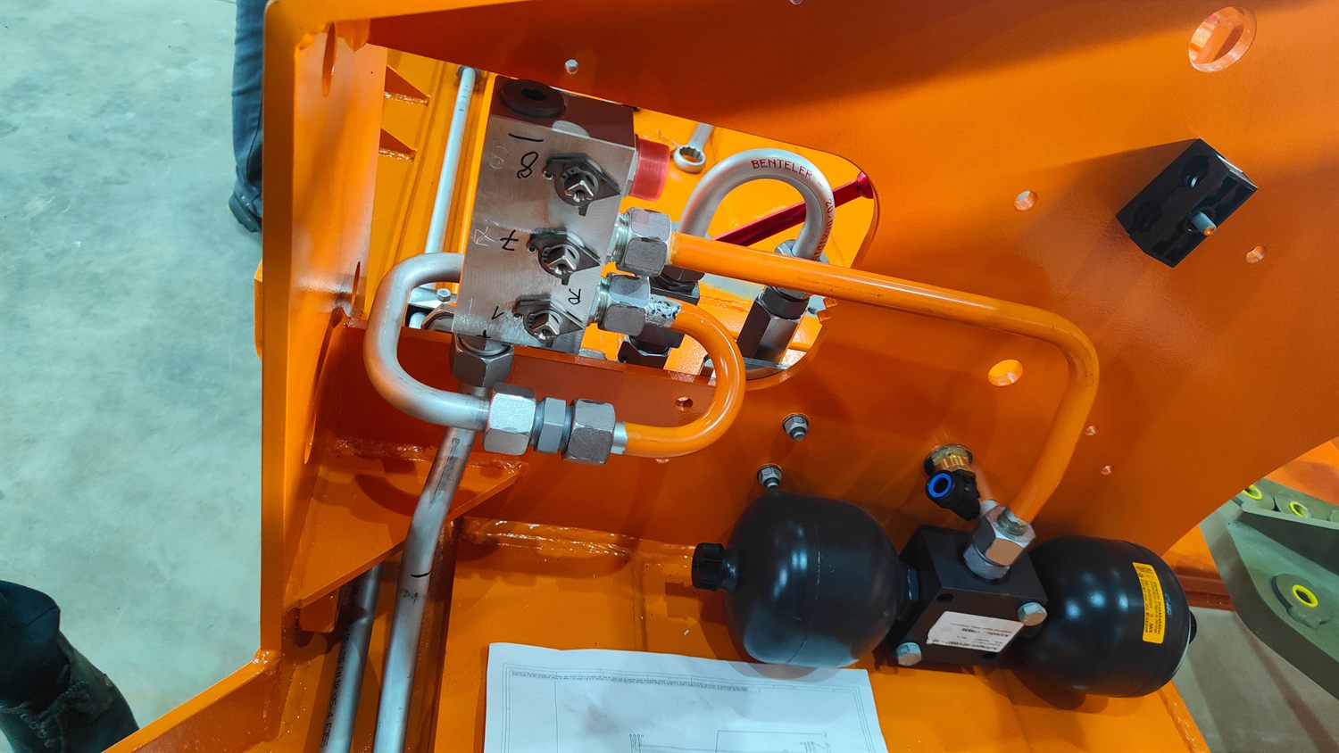 Hydraulic valve block detail on a trailer structure